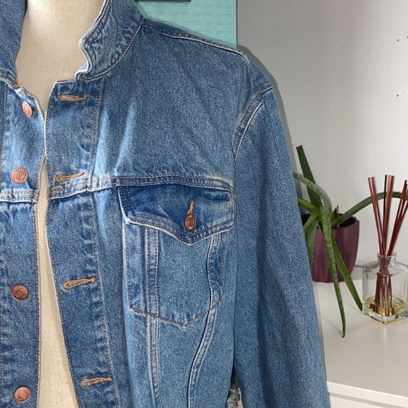 NEW ♥️  PINK VICTORIA’S SECRET ♥️ Cropped Oversized Denim Jacket ♥️  M - Picture 5 of 16